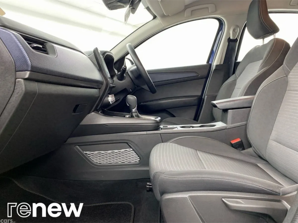 Renault Arkana Hatchback, Petrol Hybrid, 2025, Blue