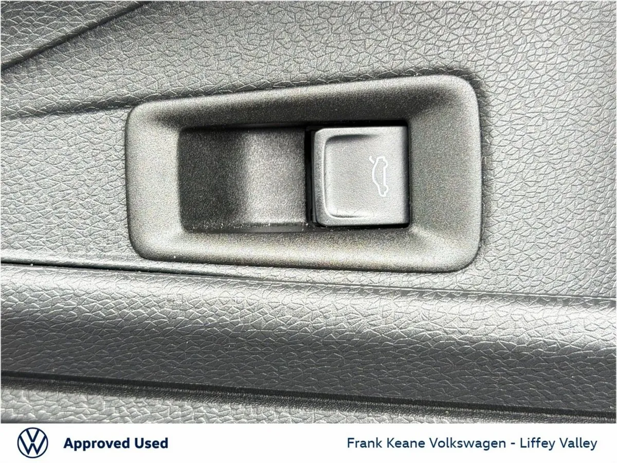 Volkswagen ID.4 SUV, Electric, 2026, Black