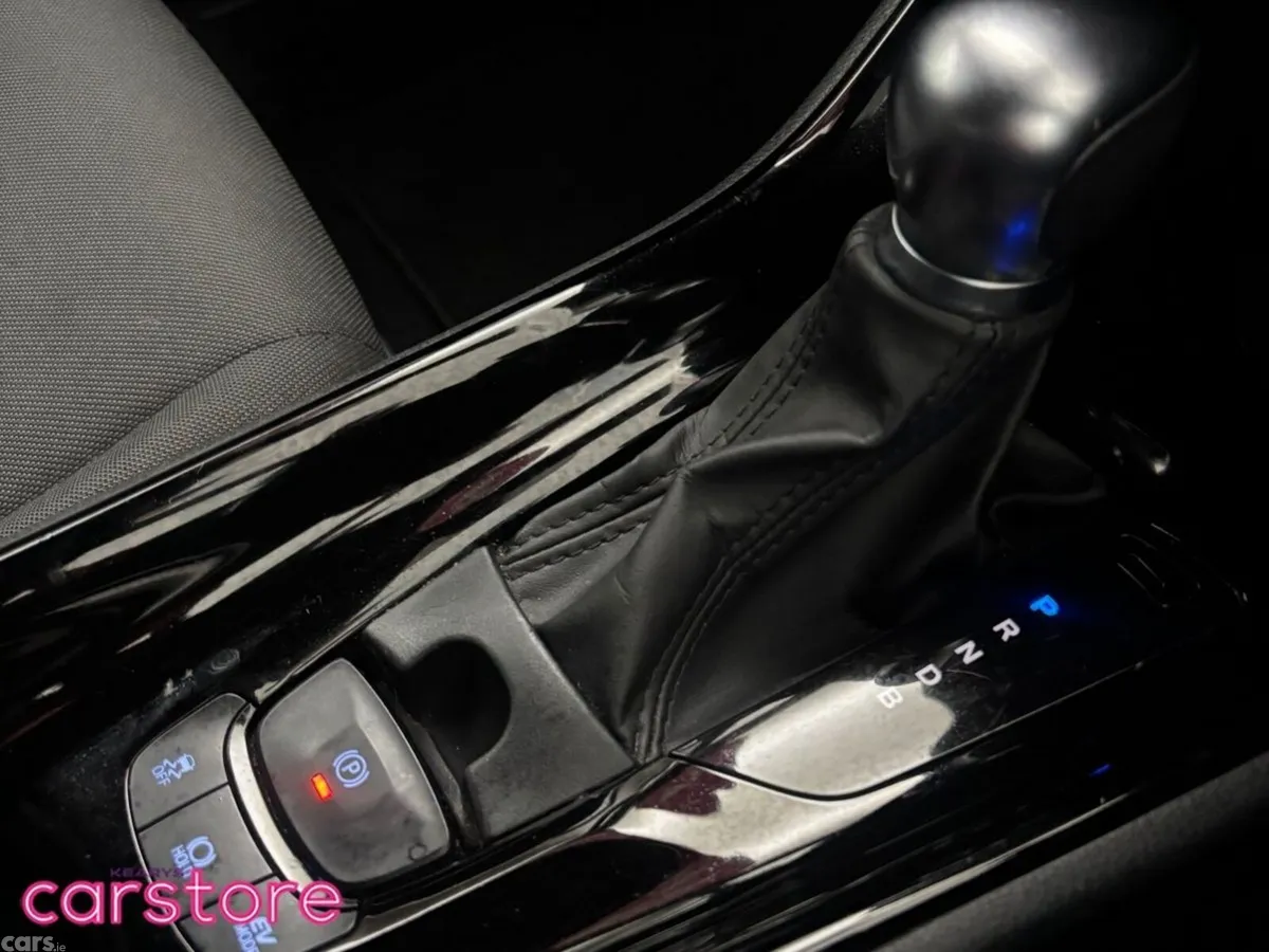 Toyota C-HR Hatchback, Petrol Hybrid, 2022, Grey