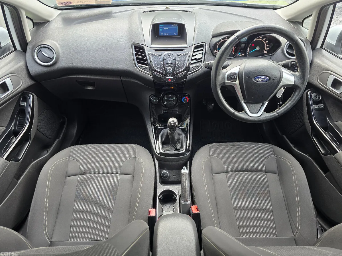 Ford Fiesta Hatchback, Petrol, 2017, White
