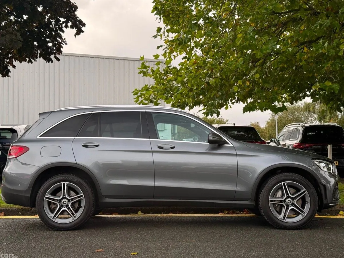 Mercedes-Benz GLC SUV, Petrol Plug-in Hybrid, 2022, Grey