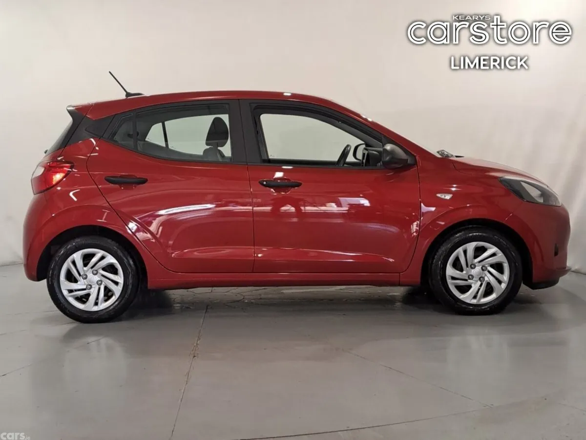 Hyundai i10 Hatchback, Petrol, 2024, Red