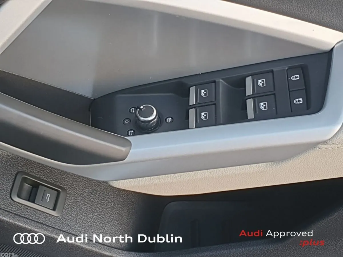 Audi Q3 SUV, Petrol, 2021, Blue
