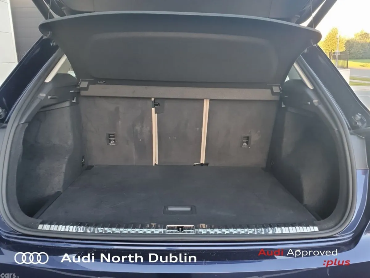 Audi Q3 SUV, Petrol, 2021, Blue