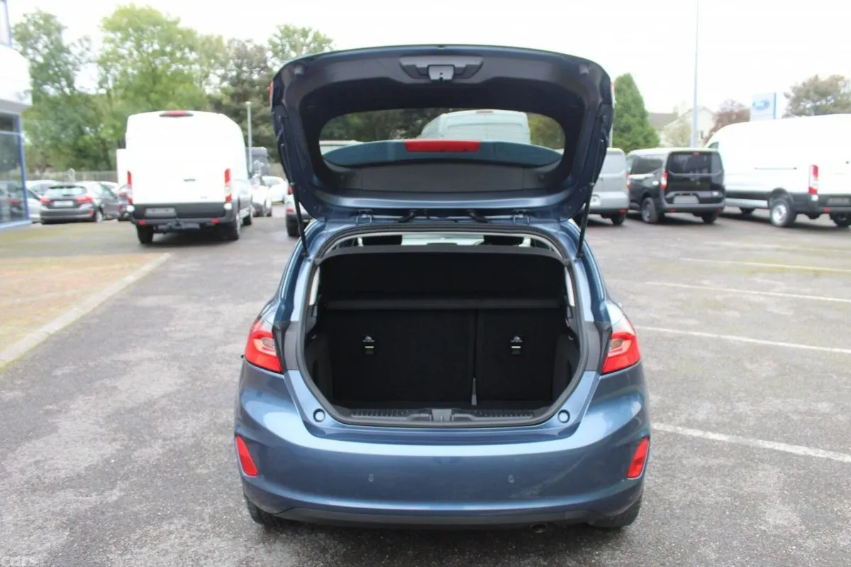 Ford Fiesta Hatchback, Petrol, 2023, Blue