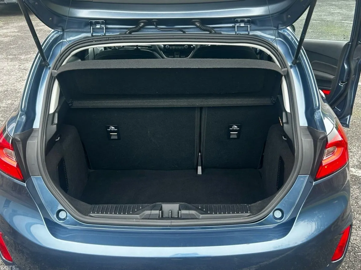 Ford Fiesta Hatchback, Petrol, 2023, Blue