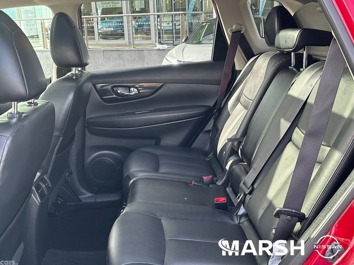 Nissan X-Trail SUV, Diesel, 2020, Red