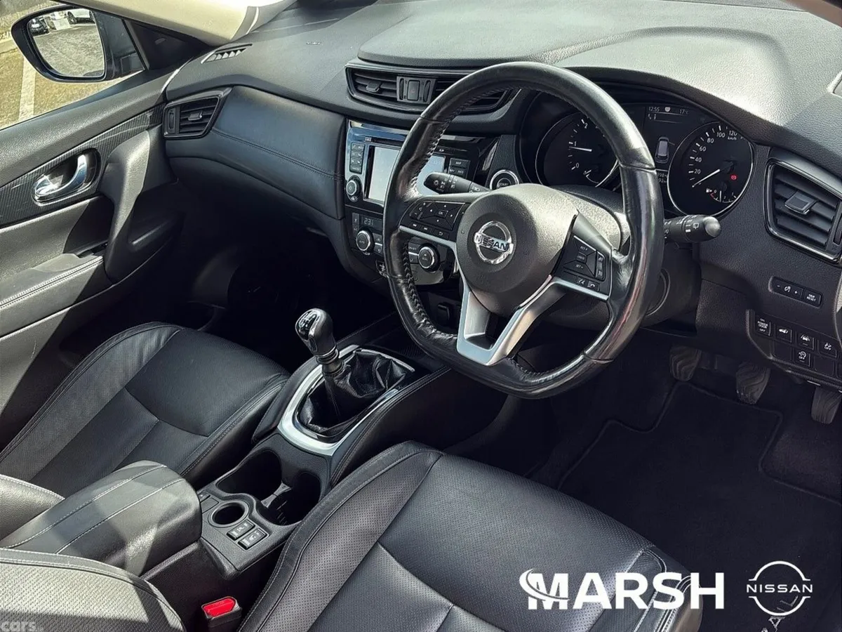 Nissan X-Trail SUV, Diesel, 2020, Red