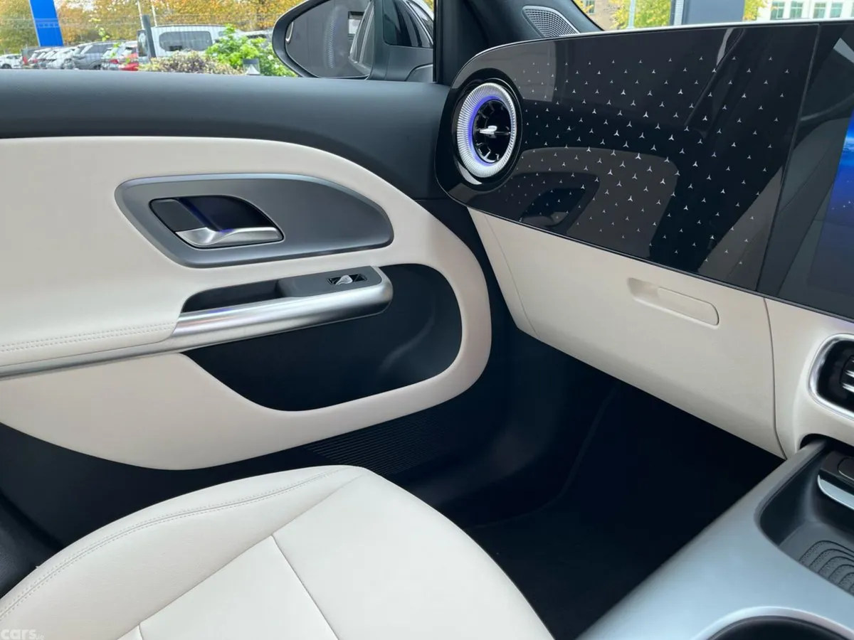 Mercedes-Benz GLB SUV, Electric, 2026, Black