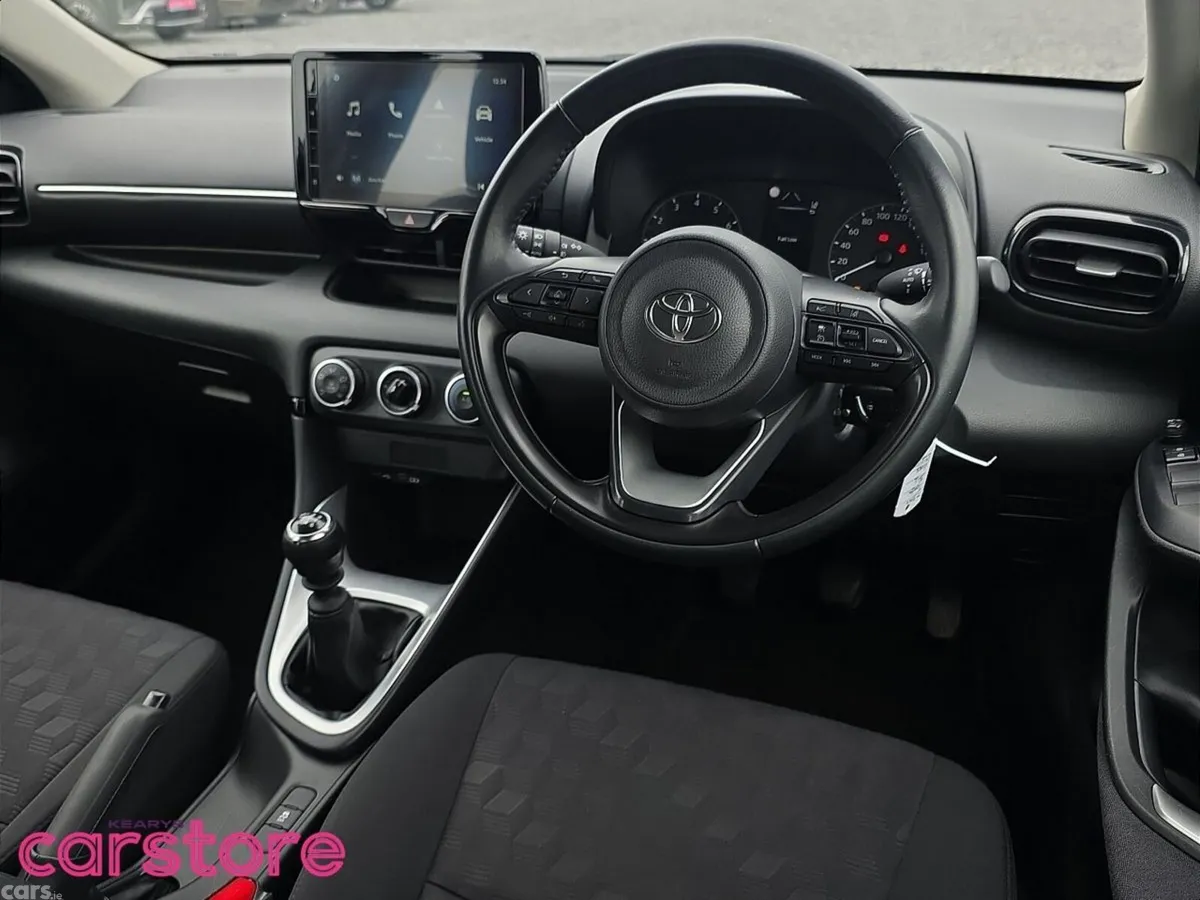 Toyota Yaris Hatchback, Petrol, 2024, Grey