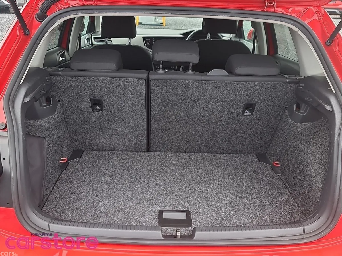 Volkswagen Polo Hatchback, Petrol, 2019, Red