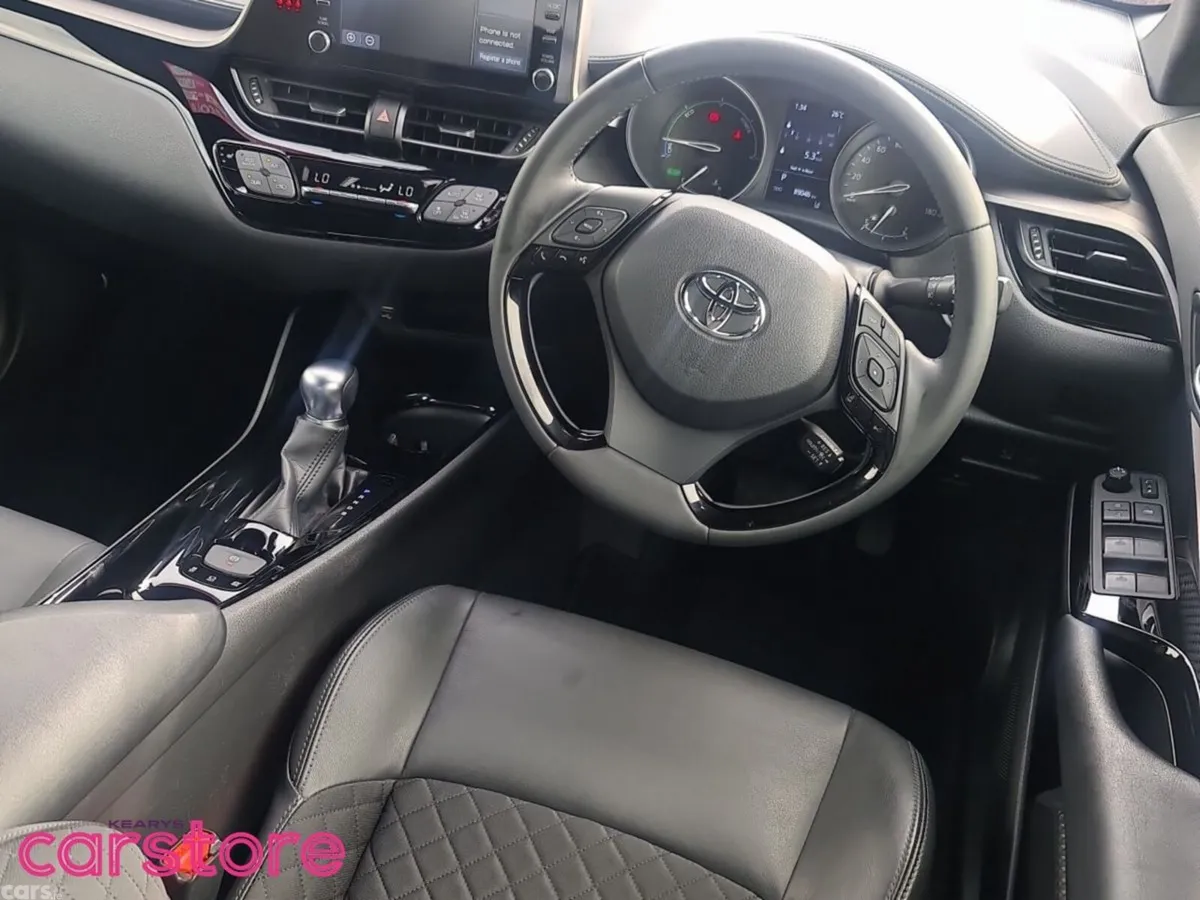 Toyota C-HR SUV, Petrol Hybrid, 2021, Red