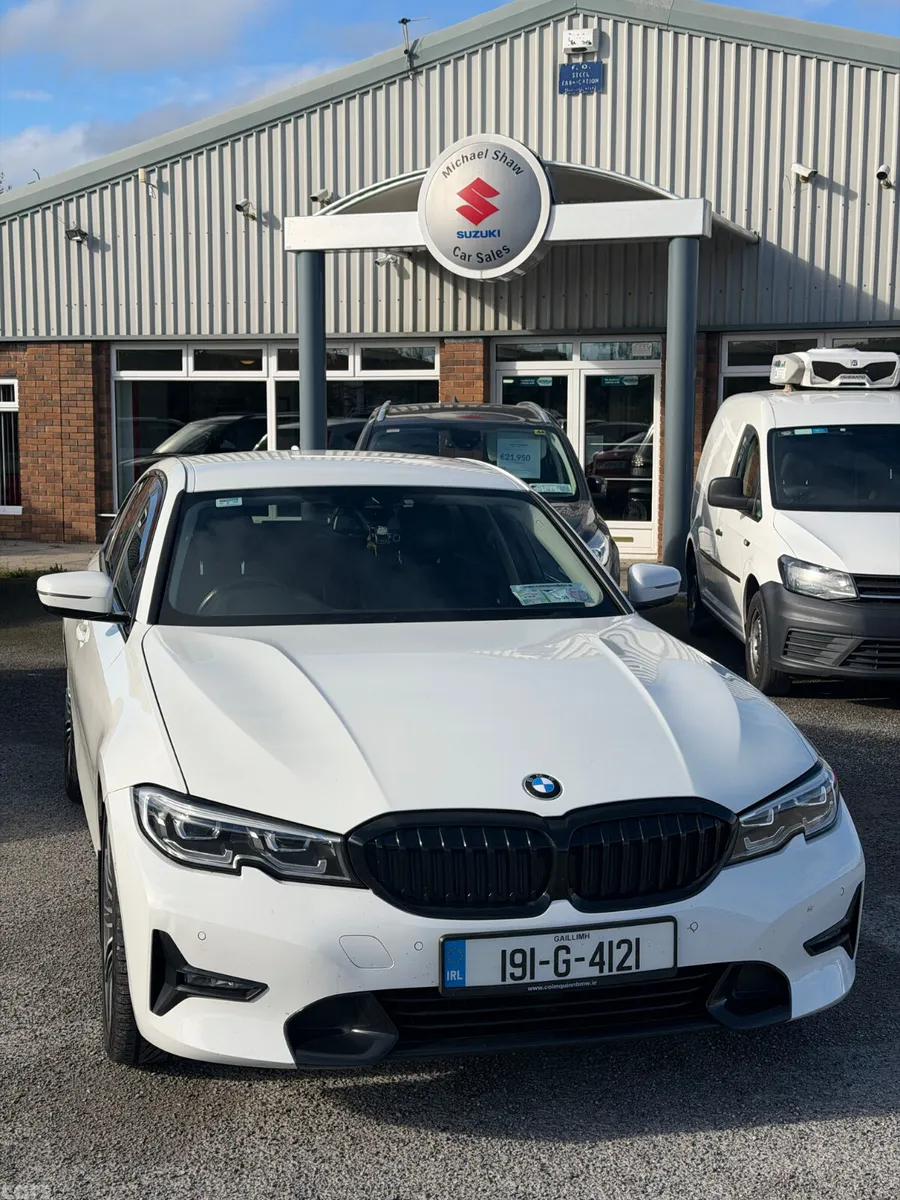 BMW 3-Series Saloon, Diesel, 2019, White