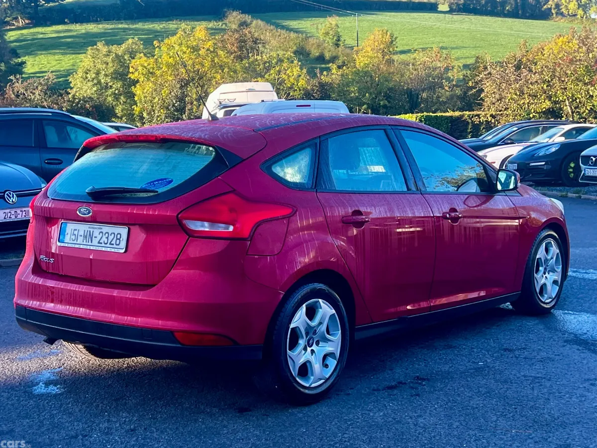 Ford Focus Hatchback, Diesel, 2015, Red