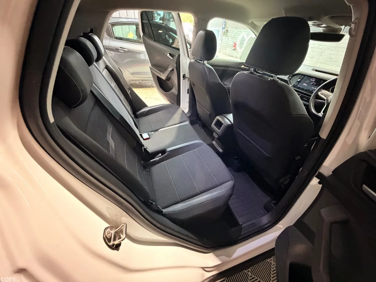 Volkswagen T-Cross SUV, Petrol, 2020, White