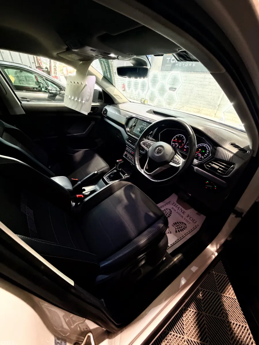 Volkswagen T-Cross SUV, Petrol, 2020, White