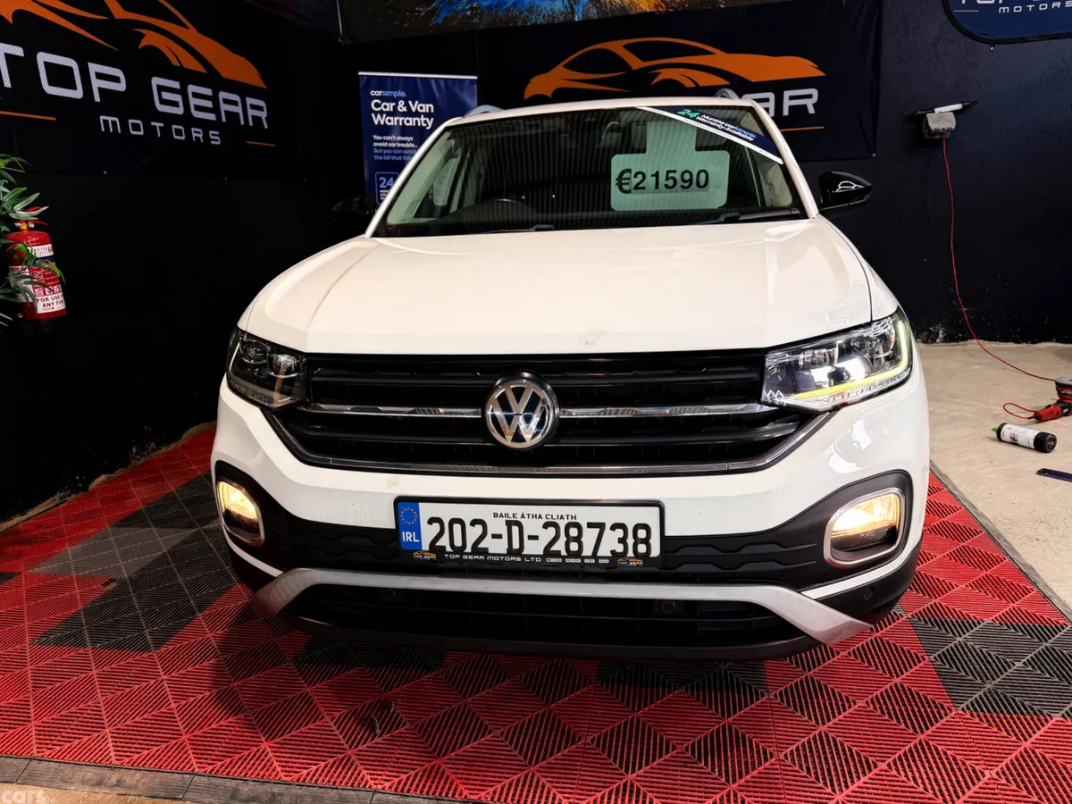 Volkswagen T-Cross SUV, Petrol, 2020, White