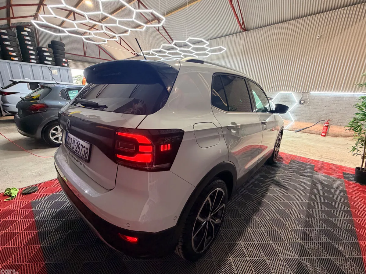 Volkswagen T-Cross SUV, Petrol, 2020, White