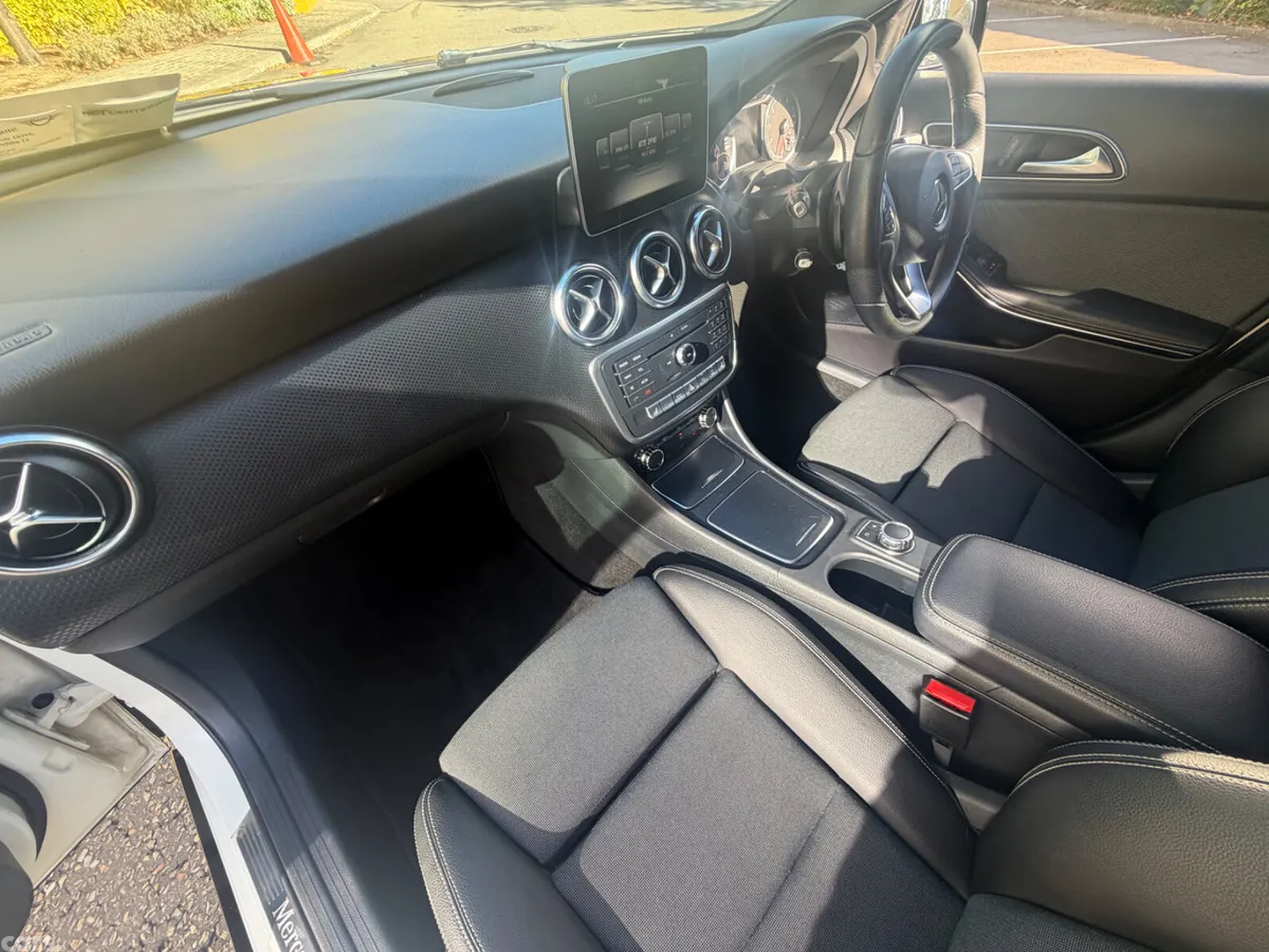 Mercedes-Benz A-Class Hatchback, Petrol, 2017, Black