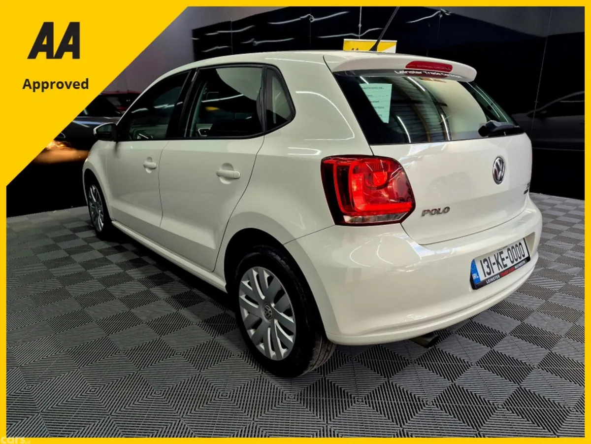 Volkswagen Polo Hatchback, Petrol, 2013, White
