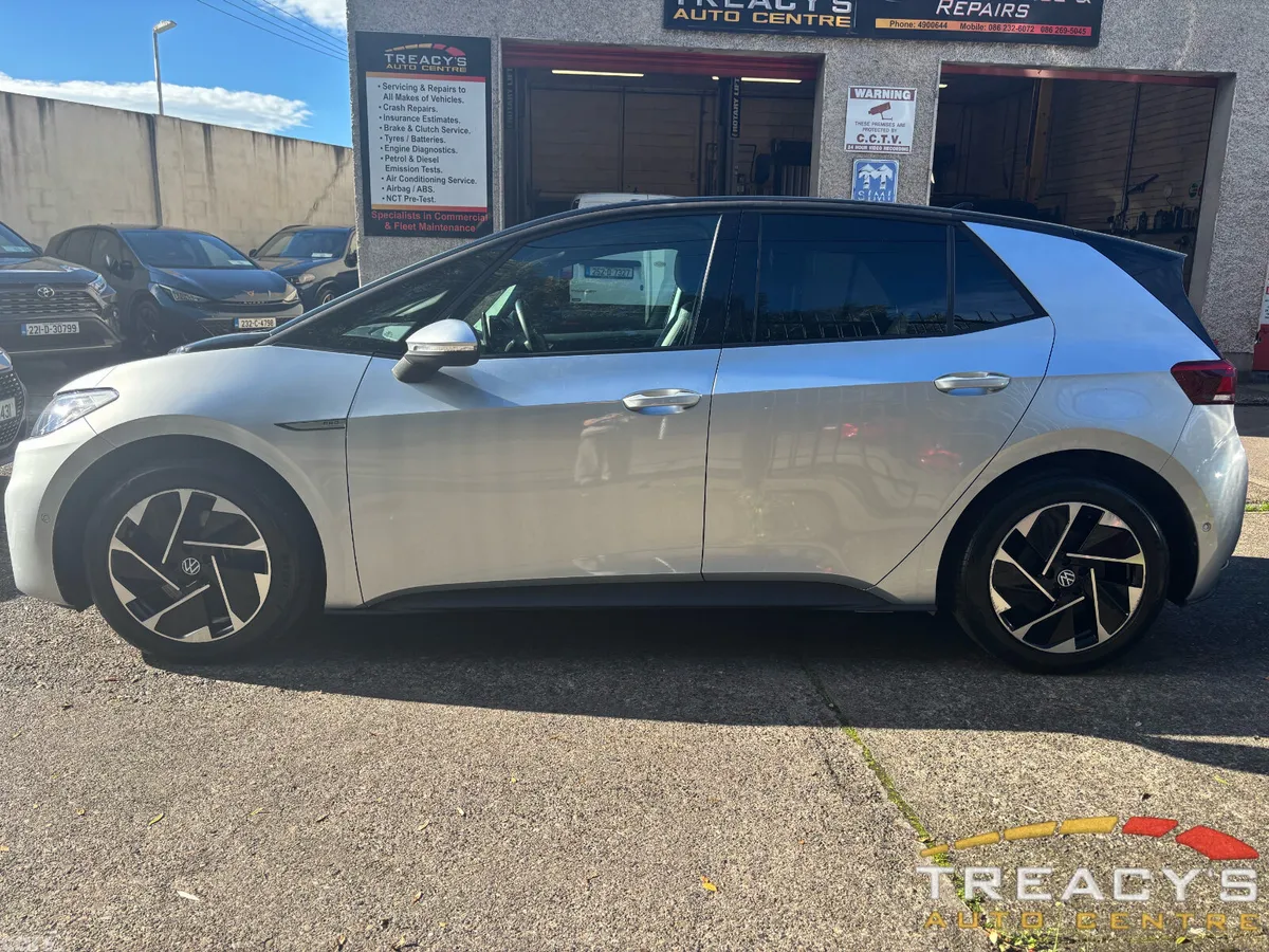 Volkswagen ID.3 Estate, Electric, 2023, Grey