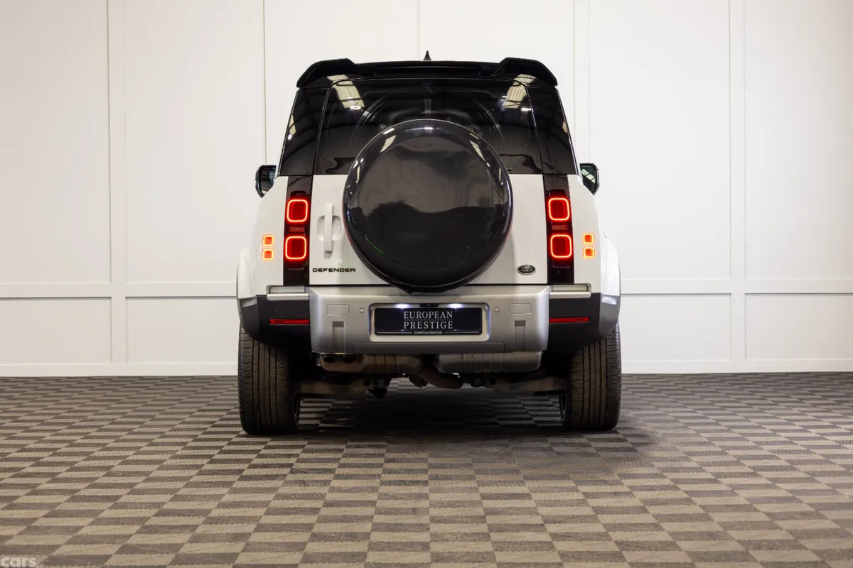 Land Rover Defender SUV, Diesel, 2022, White