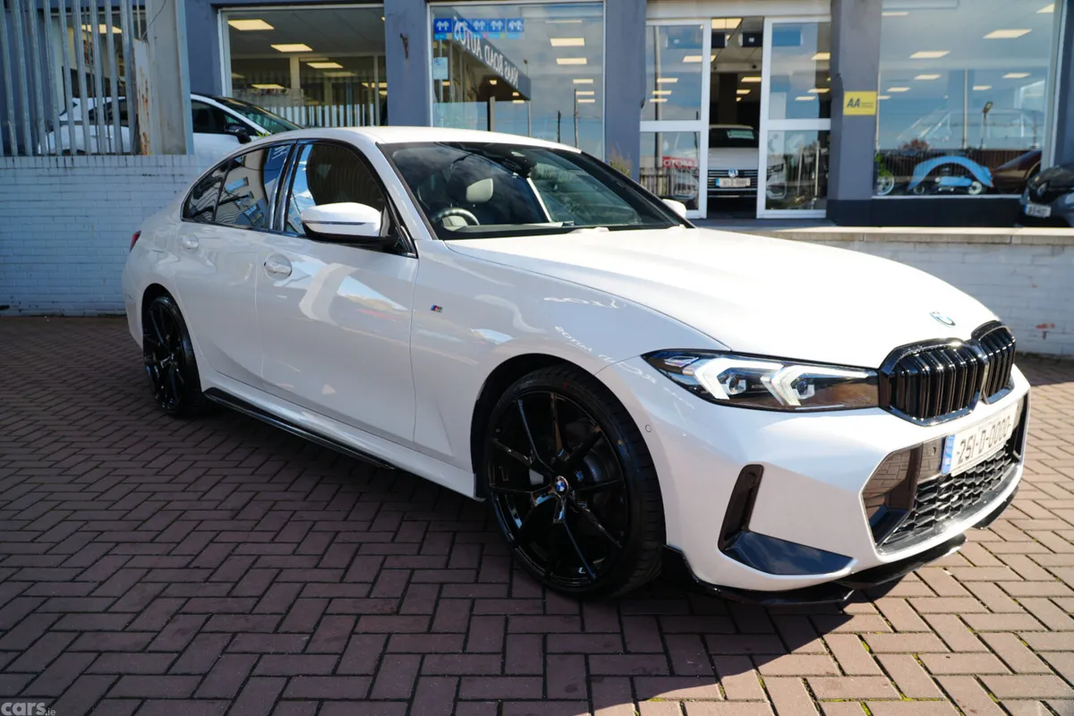 BMW 3-Series Saloon, Petrol Hybrid, 2025, White