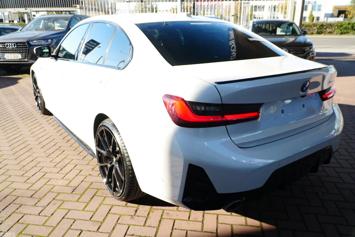 BMW 3-Series Saloon, Petrol Hybrid, 2025, White