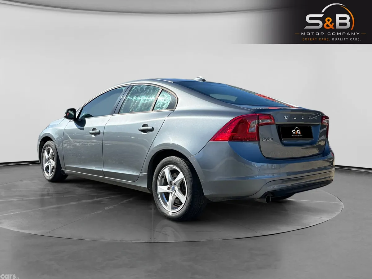 Volvo S60 Saloon, Diesel, 2016, Grey