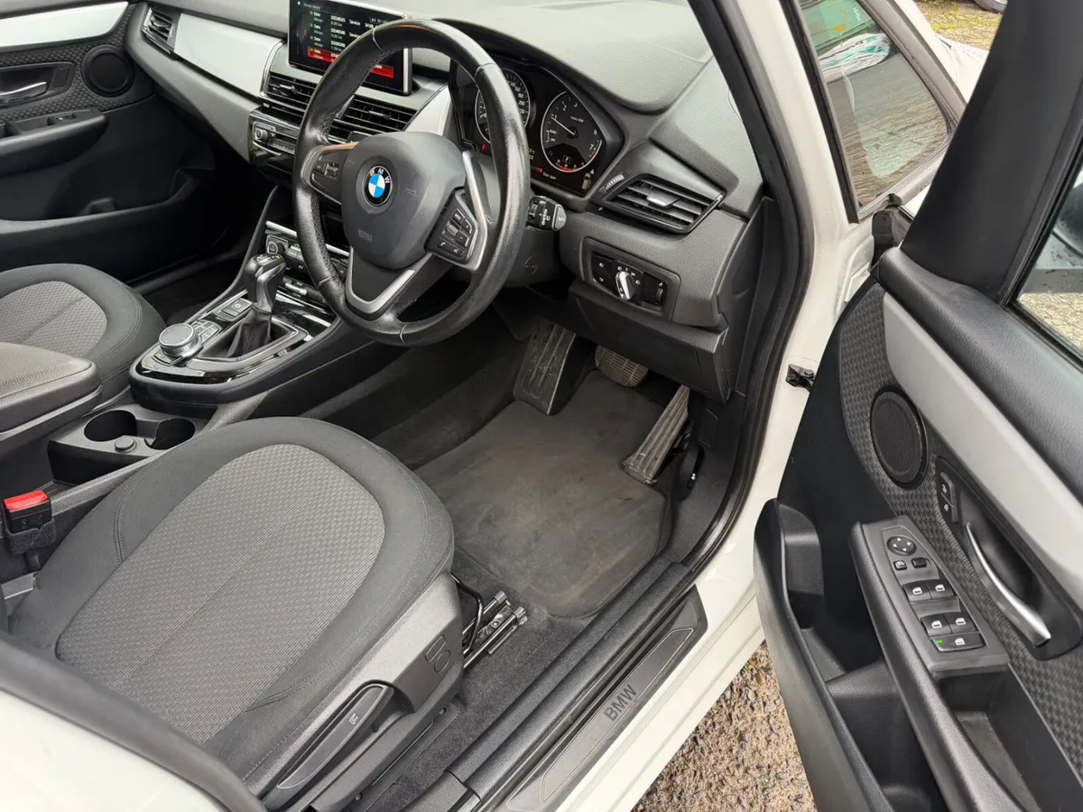 BMW 2-Series SUV, Petrol, 2018, White