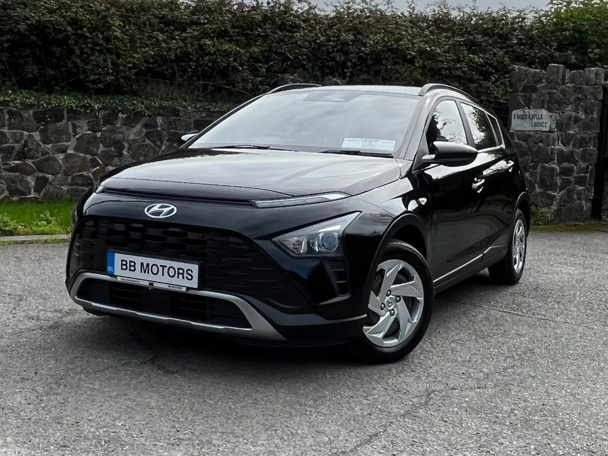 Hyundai Bayon Estate/Jeep, Petrol, 2021, Black