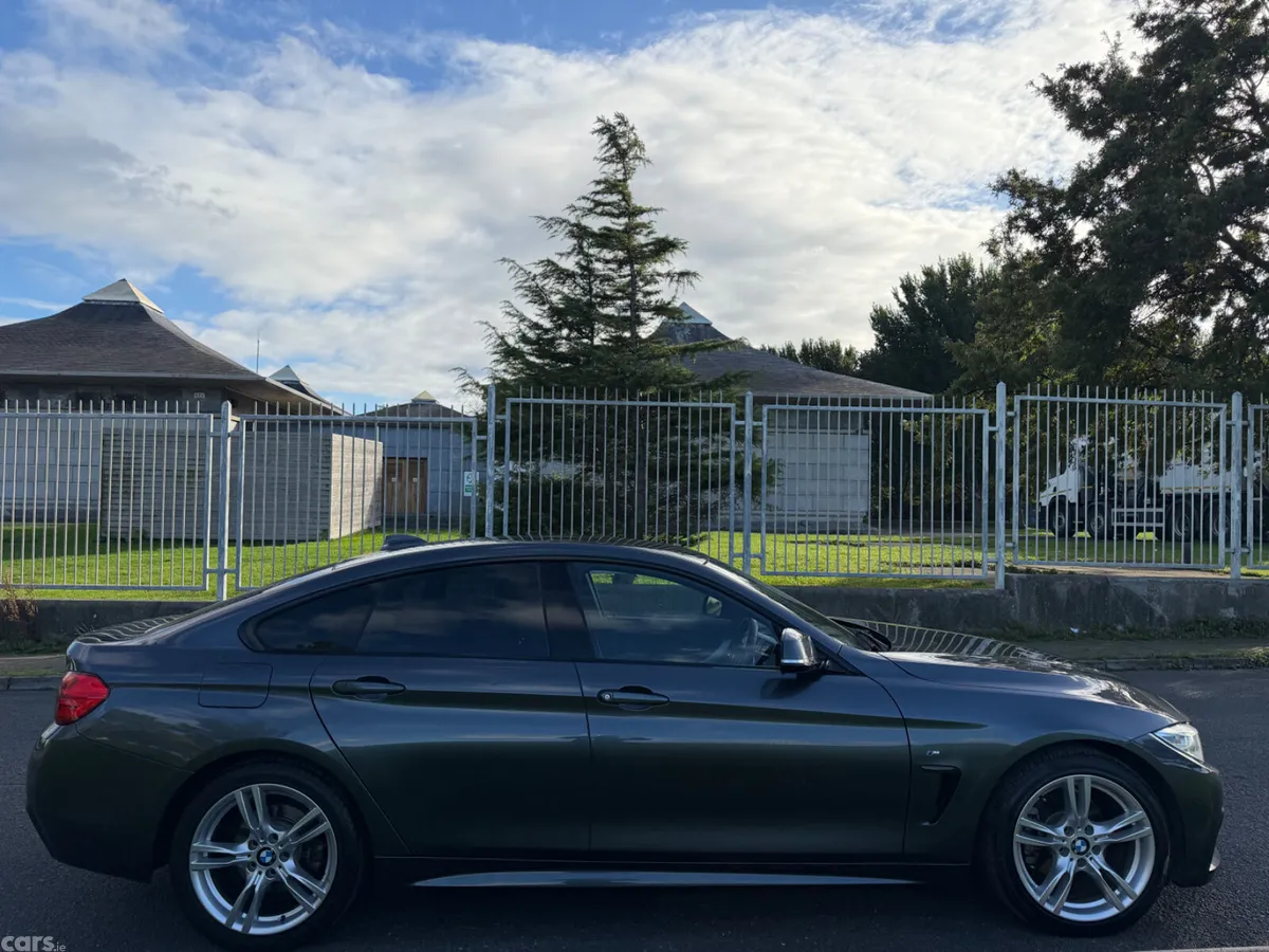 BMW 4-Series Coupe, Petrol, 2017, Black