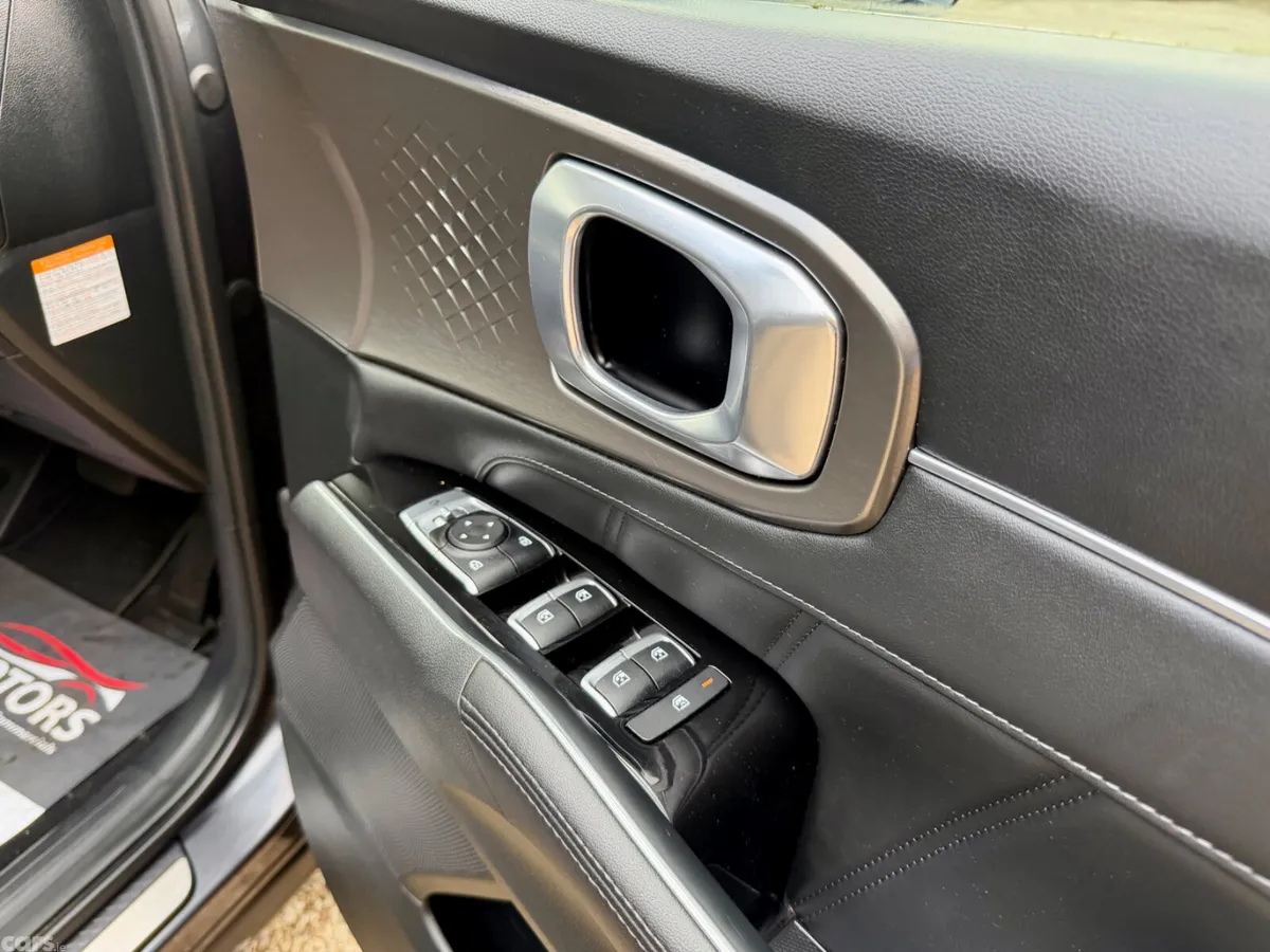 Kia Sorento SUV, Petrol Plug-in Hybrid, 2021, Grey