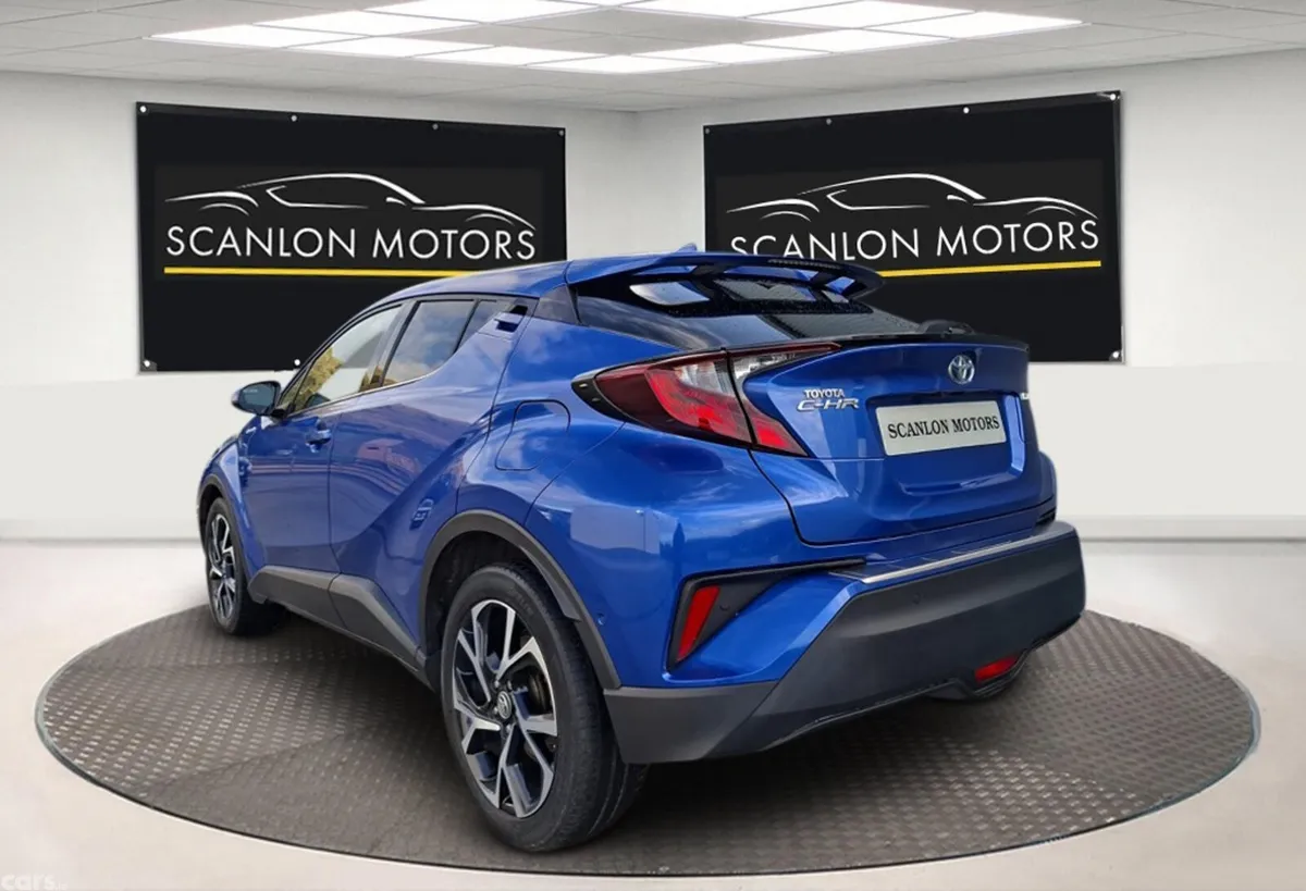 Toyota C-HR SUV, Petrol Hybrid, 2020, Blue