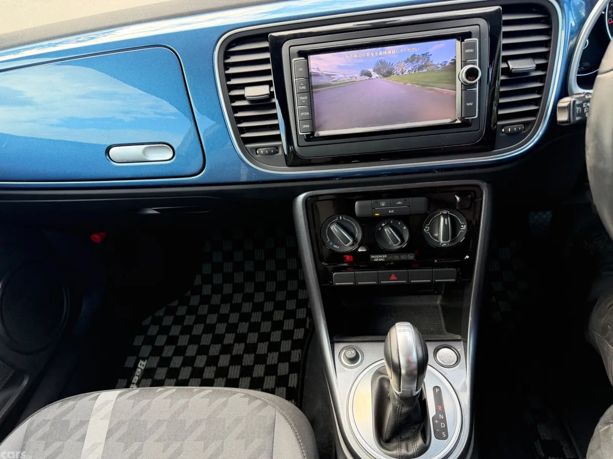 Volkswagen Beetle Hatchback, Petrol, 2017, Blue
