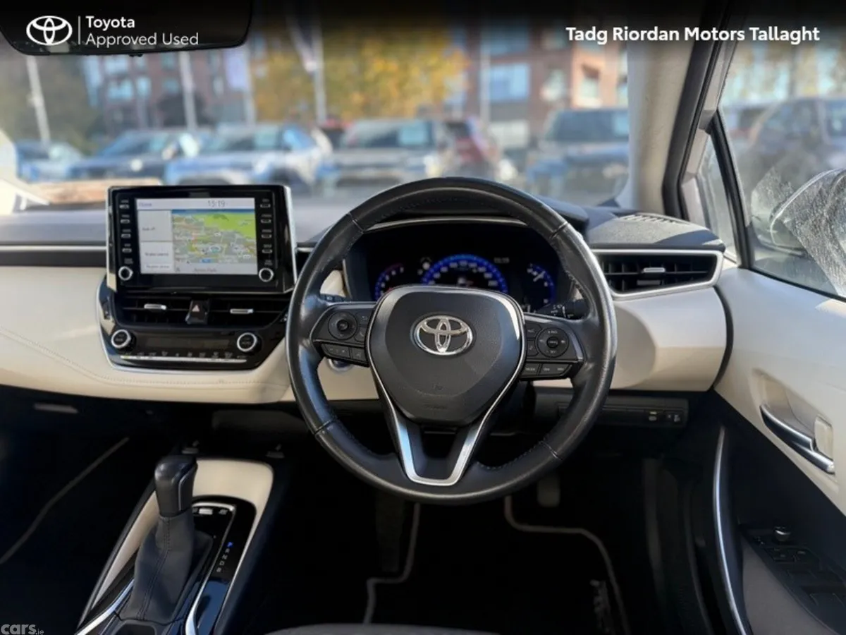 Toyota Corolla Saloon, Petrol Hybrid, 2021, Grey