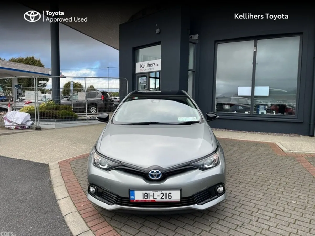 Toyota Auris MPV, Petrol Hybrid, 2018, Grey