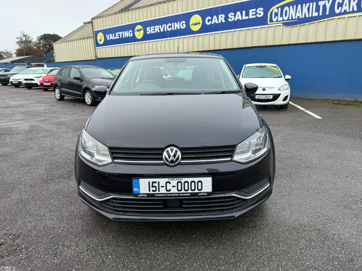 Volkswagen Polo Hatchback, Petrol, 2015, Black