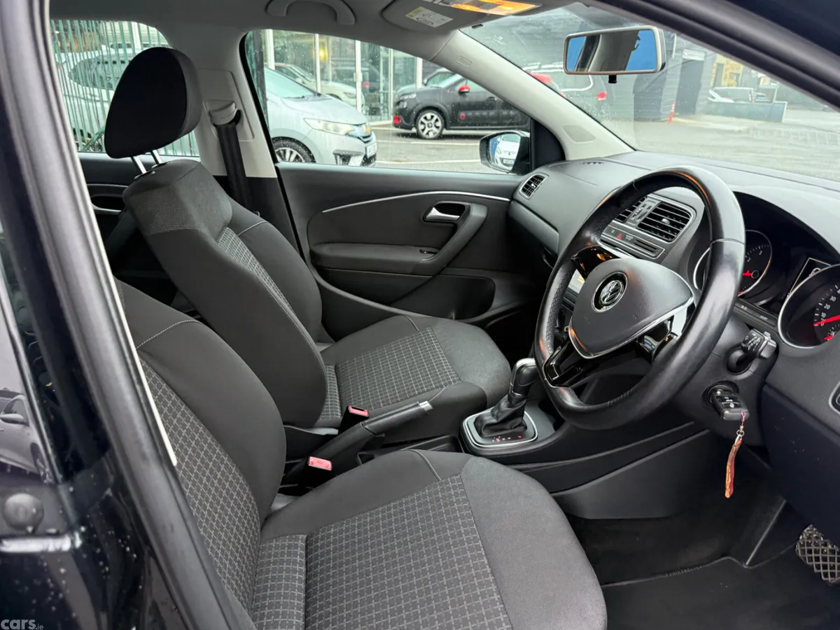 Volkswagen Polo Hatchback, Petrol, 2015, Black