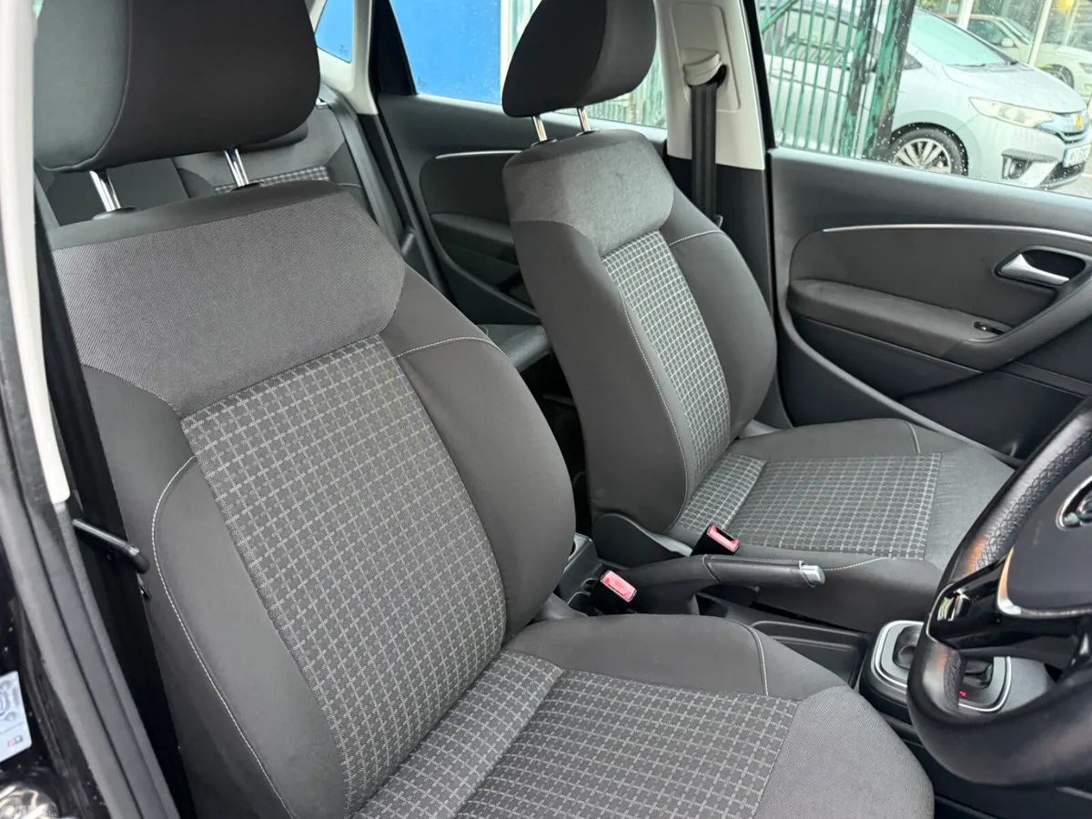Volkswagen Polo Hatchback, Petrol, 2015, Black