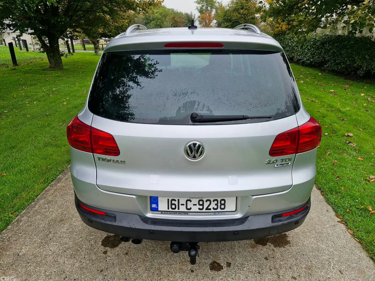 Volkswagen Tiguan SUV, Diesel, 2016, Silver