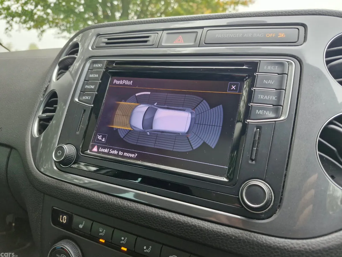 Volkswagen Tiguan SUV, Diesel, 2016, Silver