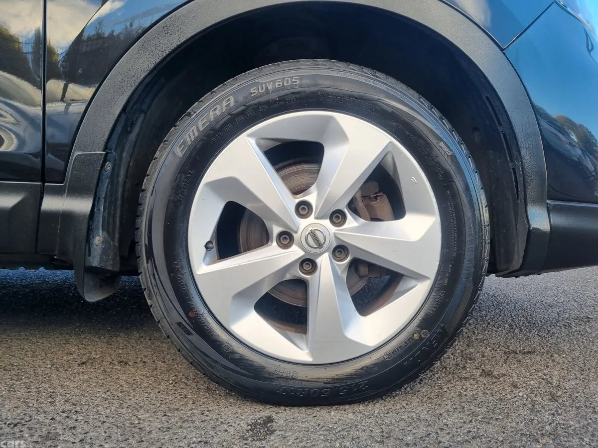 Nissan Qashqai MPV, Diesel, 2019, Black