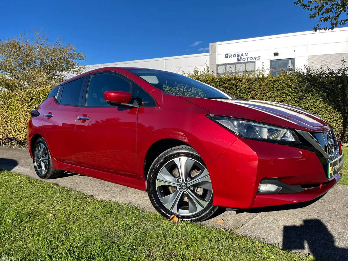 Nissan Leaf Hatchback, Electric, 2021, Red