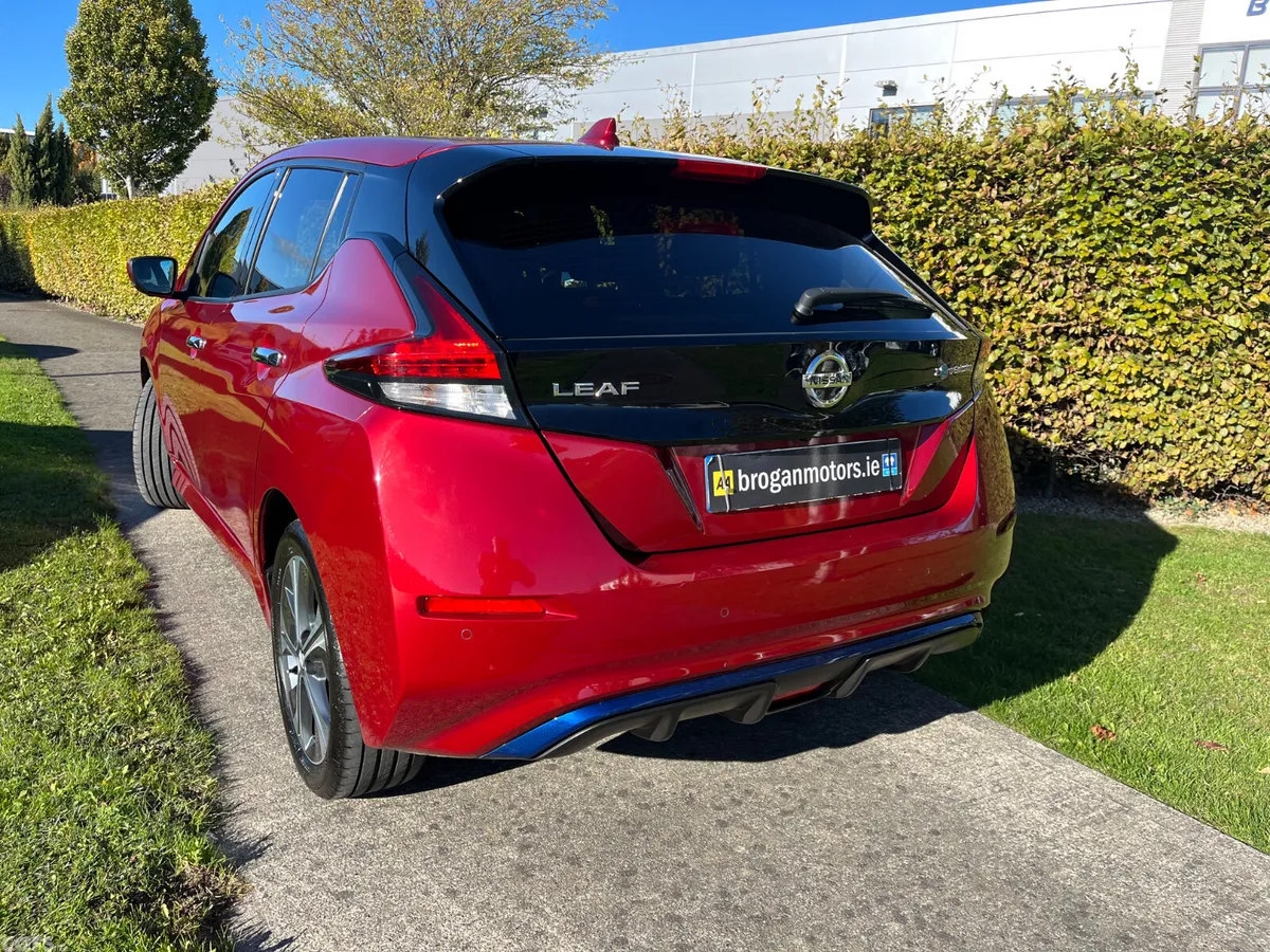 Nissan Leaf Hatchback, Electric, 2021, Red