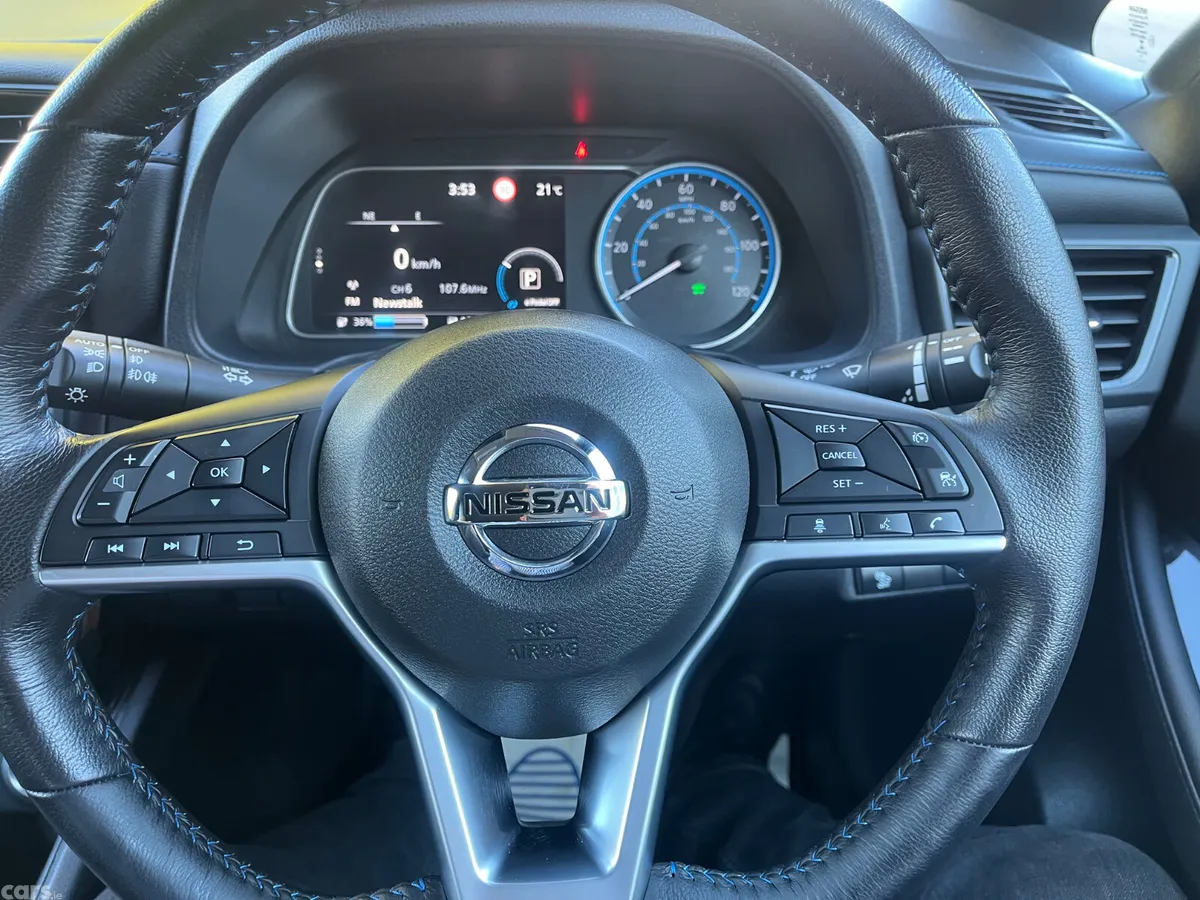 Nissan Leaf Hatchback, Electric, 2021, Red