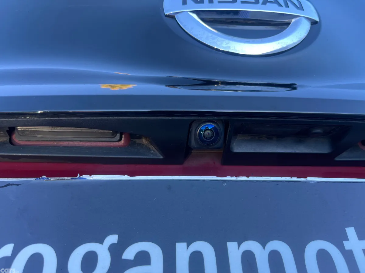 Nissan Leaf Hatchback, Electric, 2021, Red