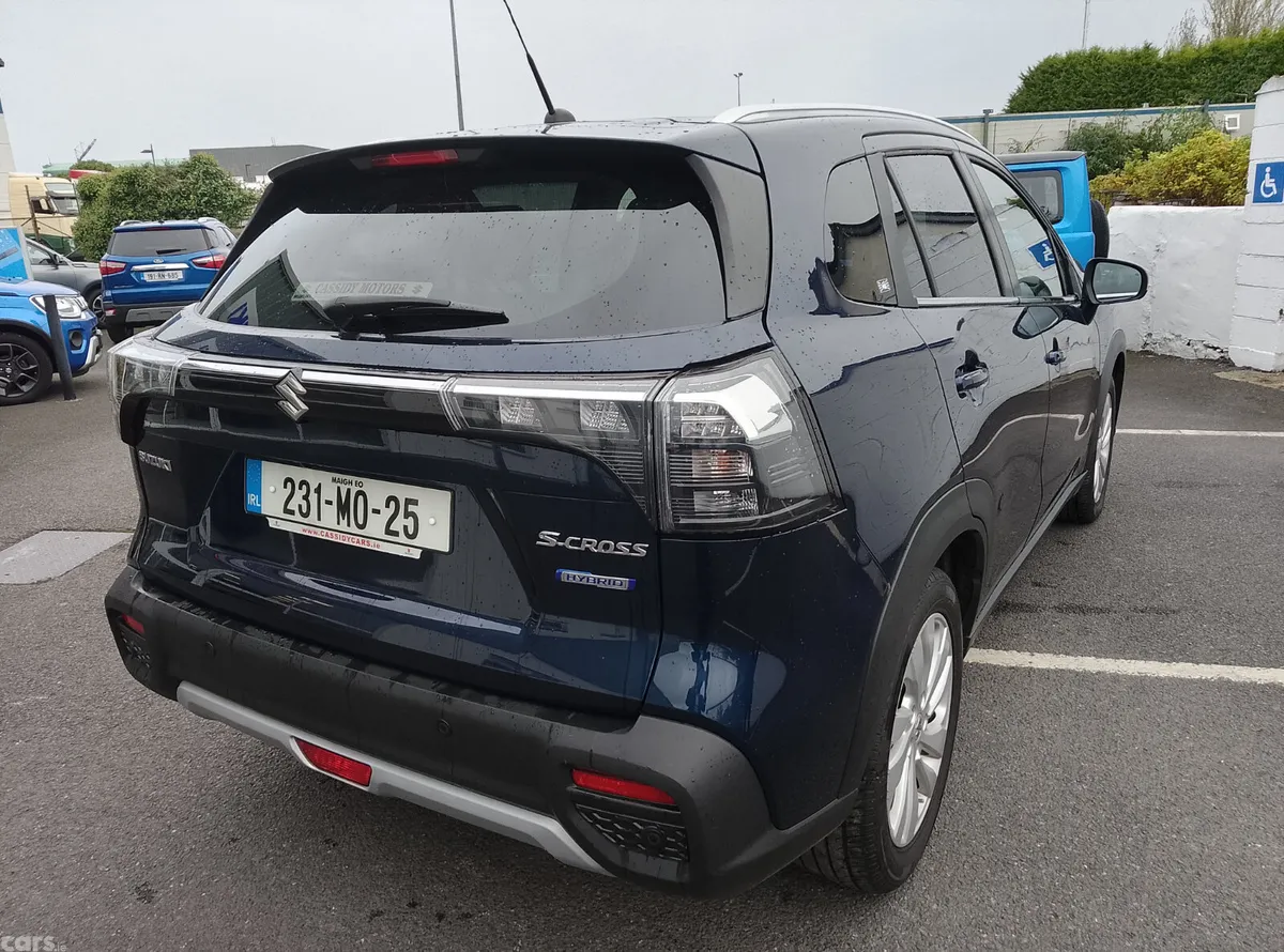 Suzuki S-CROSS Hatchback, Petrol Hybrid, 2023, Blue