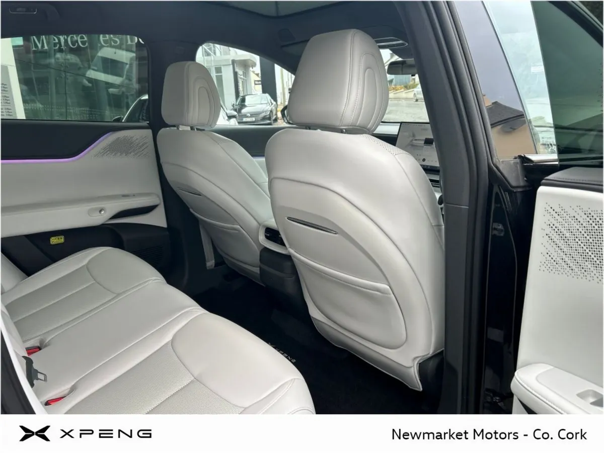 XPeng G6 Hatchback, Electric, 2026, Black