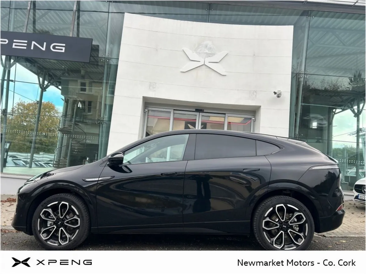 XPeng G6 Hatchback, Electric, 2026, Black